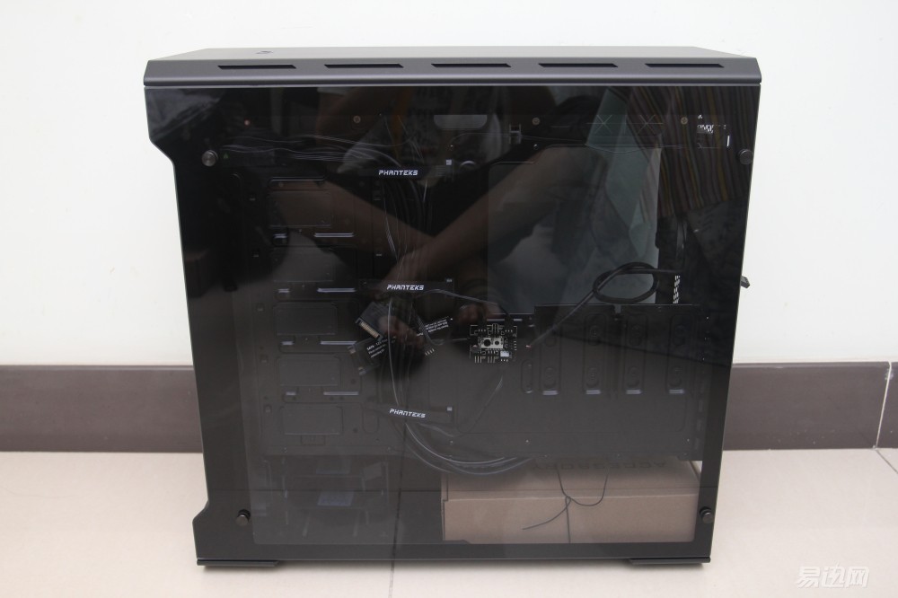 追风者515机箱可以装大主板吗,华擎b150装nvme