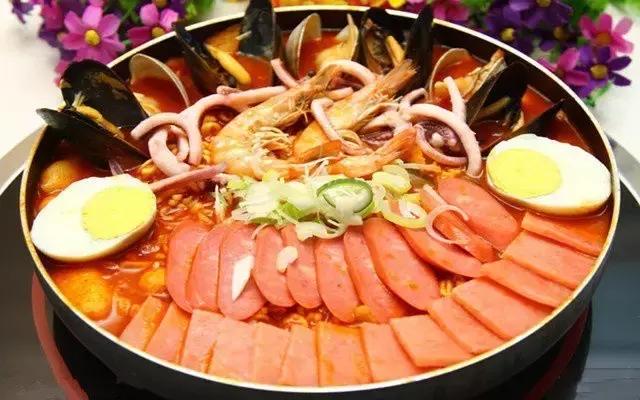 长沙妹纸，你们知道去这些店遇见韩国欧巴很容易吗？