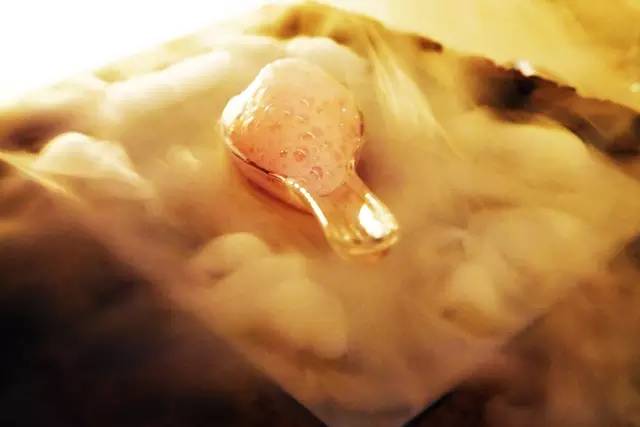 上海米其林餐厅人均消费,香港有几家米其林三星餐厅