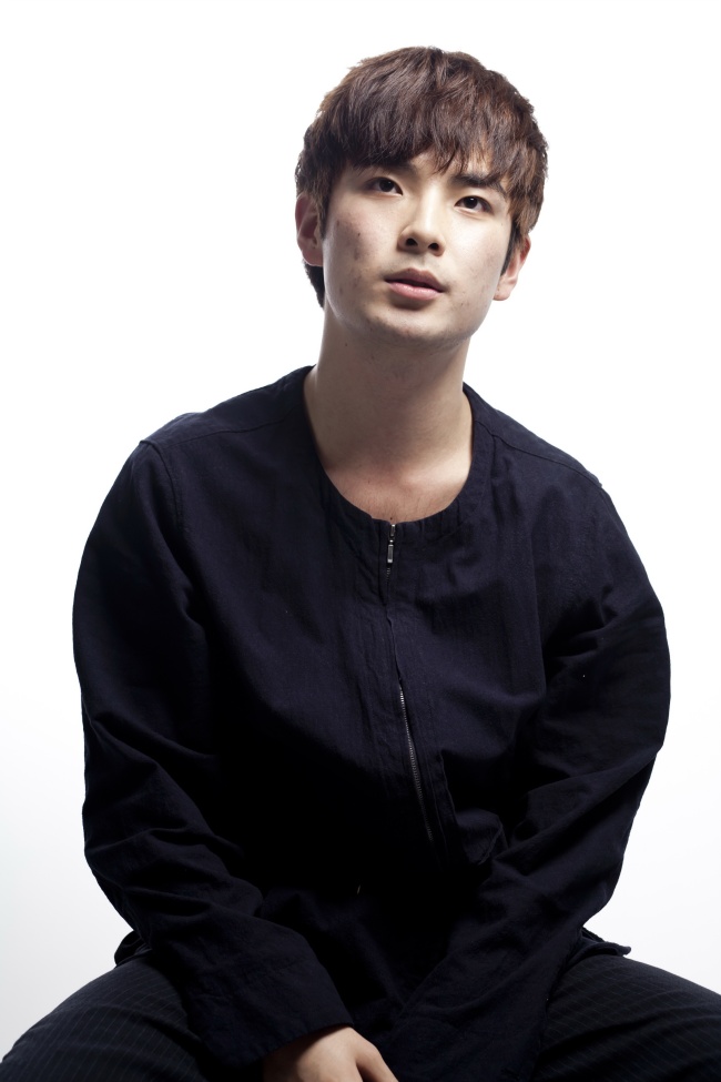 闷骚男的10个表现,闷骚男的几大表现