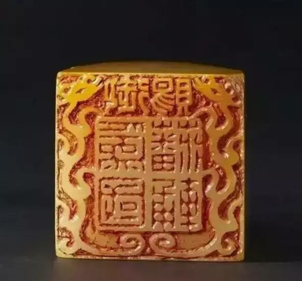 价值3亿田黄印章真品图文,600克以上的田黄印章值多少钱