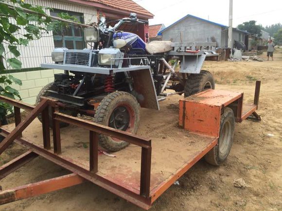 骑着摩托车去野钓,骑电动摩托车去钓鱼