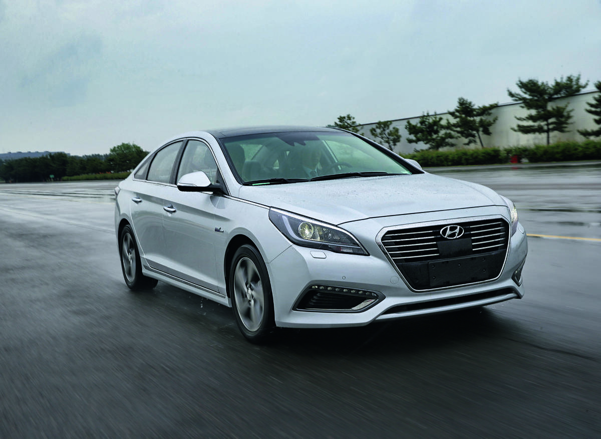 索纳塔九代2.0混动领先版,北京现代第九代索纳塔试驾