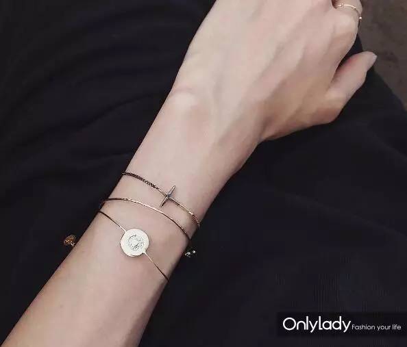 以前韩剧中女主的耳环,大家晒晒韩剧女主角耳饰