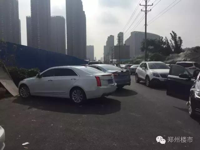 融创瓏府,融侨悦府对比金科城