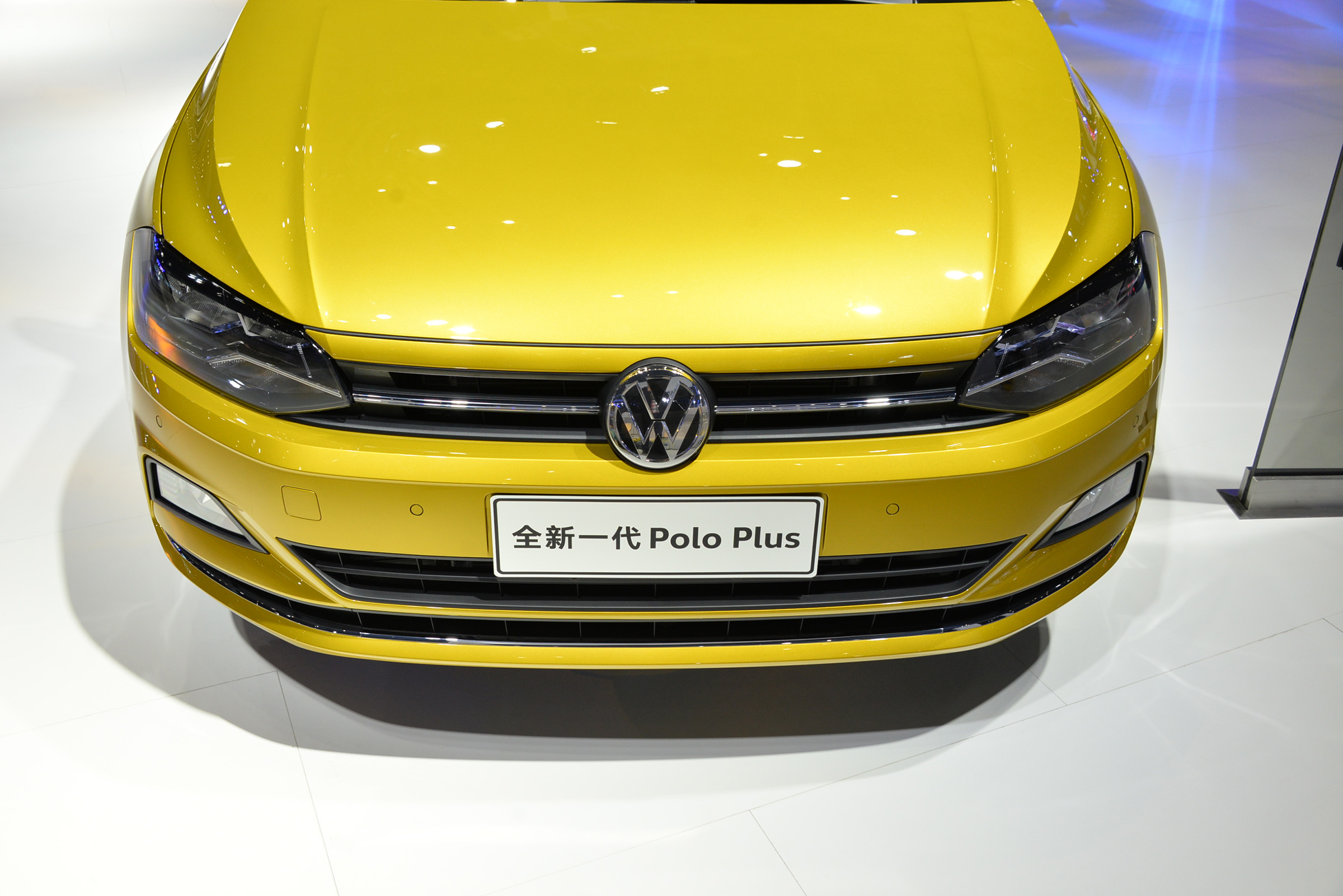 大众polo自动挡1.6报价及图片,大众polo2022款什么时候上市