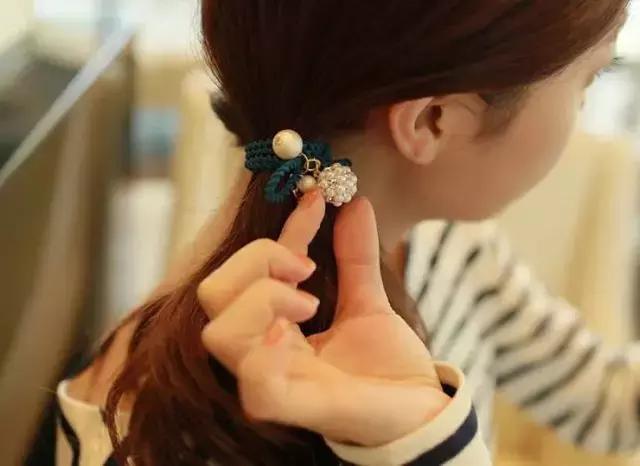 唯美精美发饰,绝美发饰小物发型配它准没错