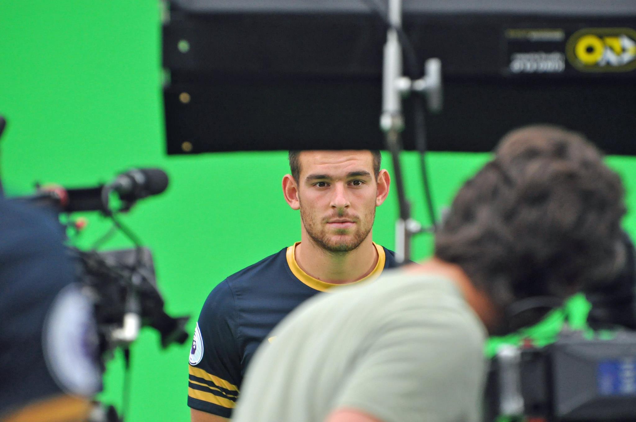 热刺19-20赛季球衣,热刺22-23第二客场球衣