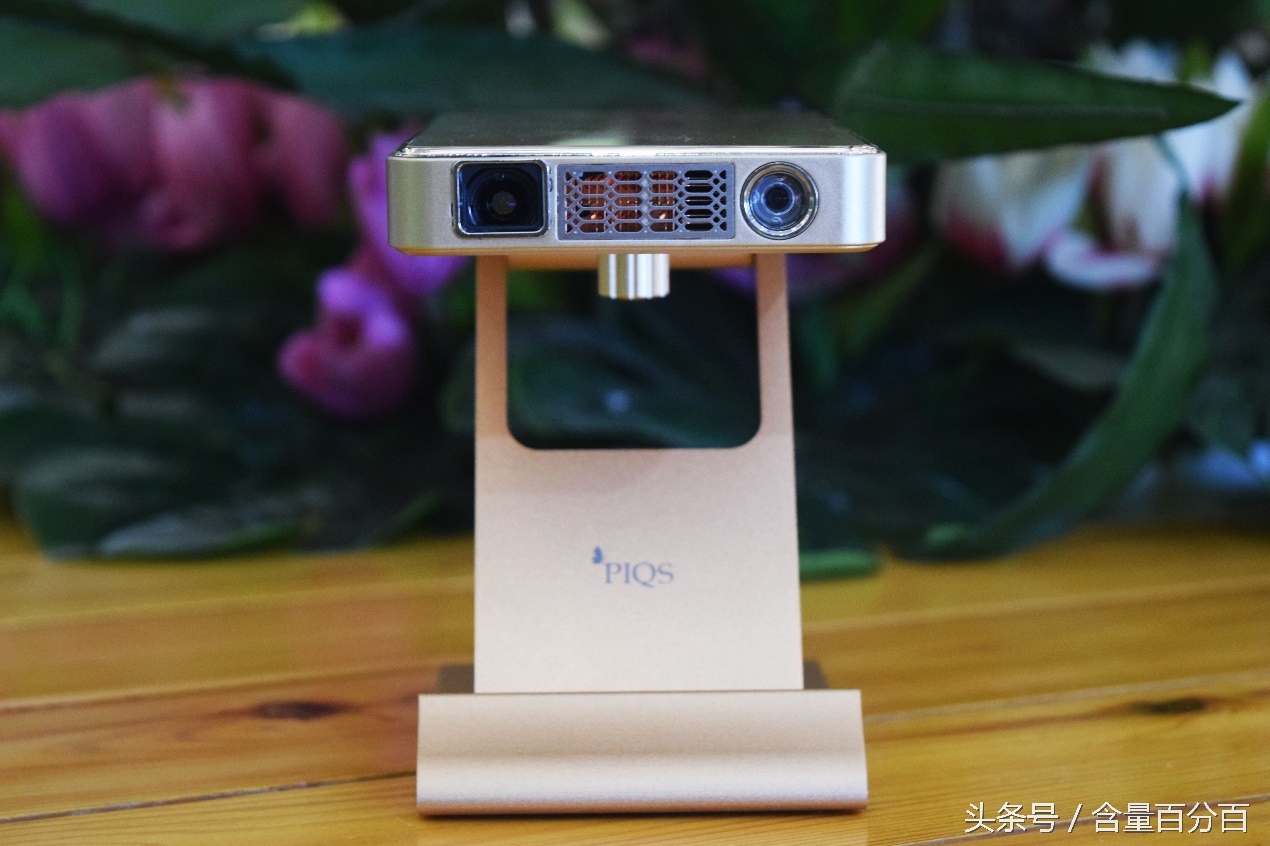 真不是钱包，神画小媚AR投影电视到底如何呢