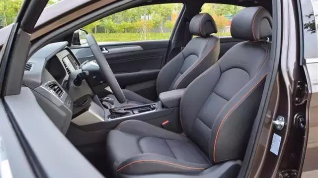 现代索纳塔九值得购买吗,索纳塔9哪款车适合买