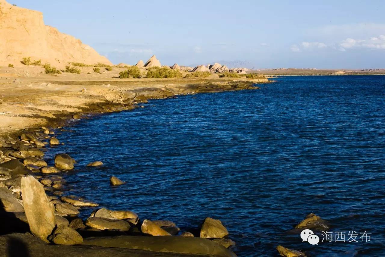不羡鸳鸯不羡仙是哪首歌曲里的,青山绿水彩云间不羡鸳鸯不羡仙