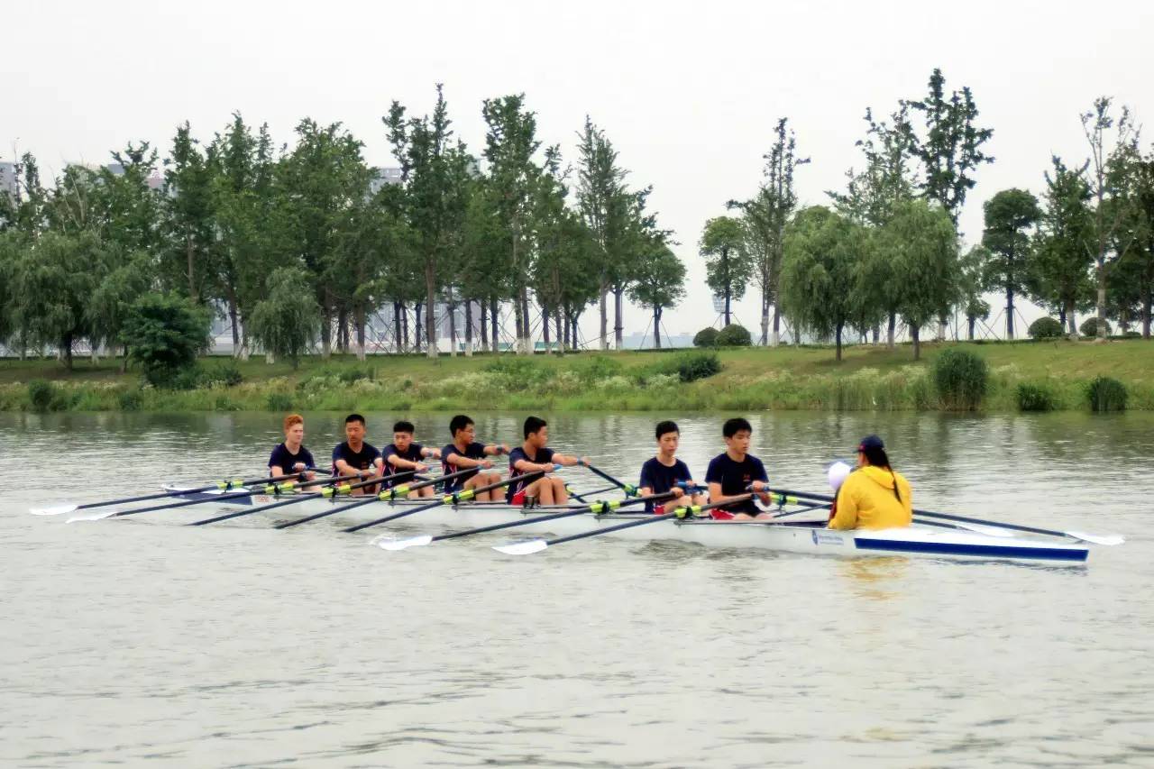 绮捐嫳鏁欒偛鑻卞浗鍏,鑻卞浗鍏绮捐嫳鏁欒偛