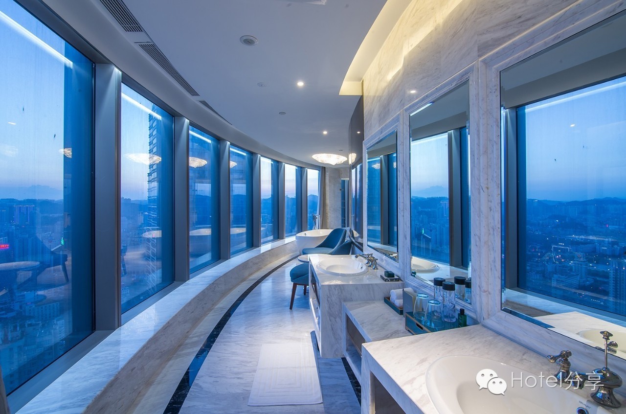 贵阳亨特索菲特酒店旁高楼,贵阳索菲特亨特酒店