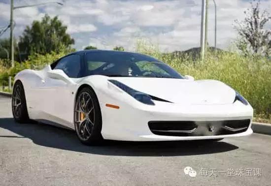 马蓉为王宝强庆生,马蓉曝光王宝强账单