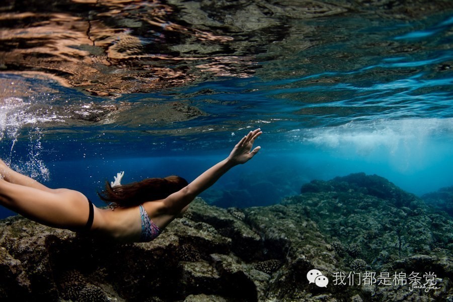 例假快结束可以下水游泳吗,例假来了游泳用棉条