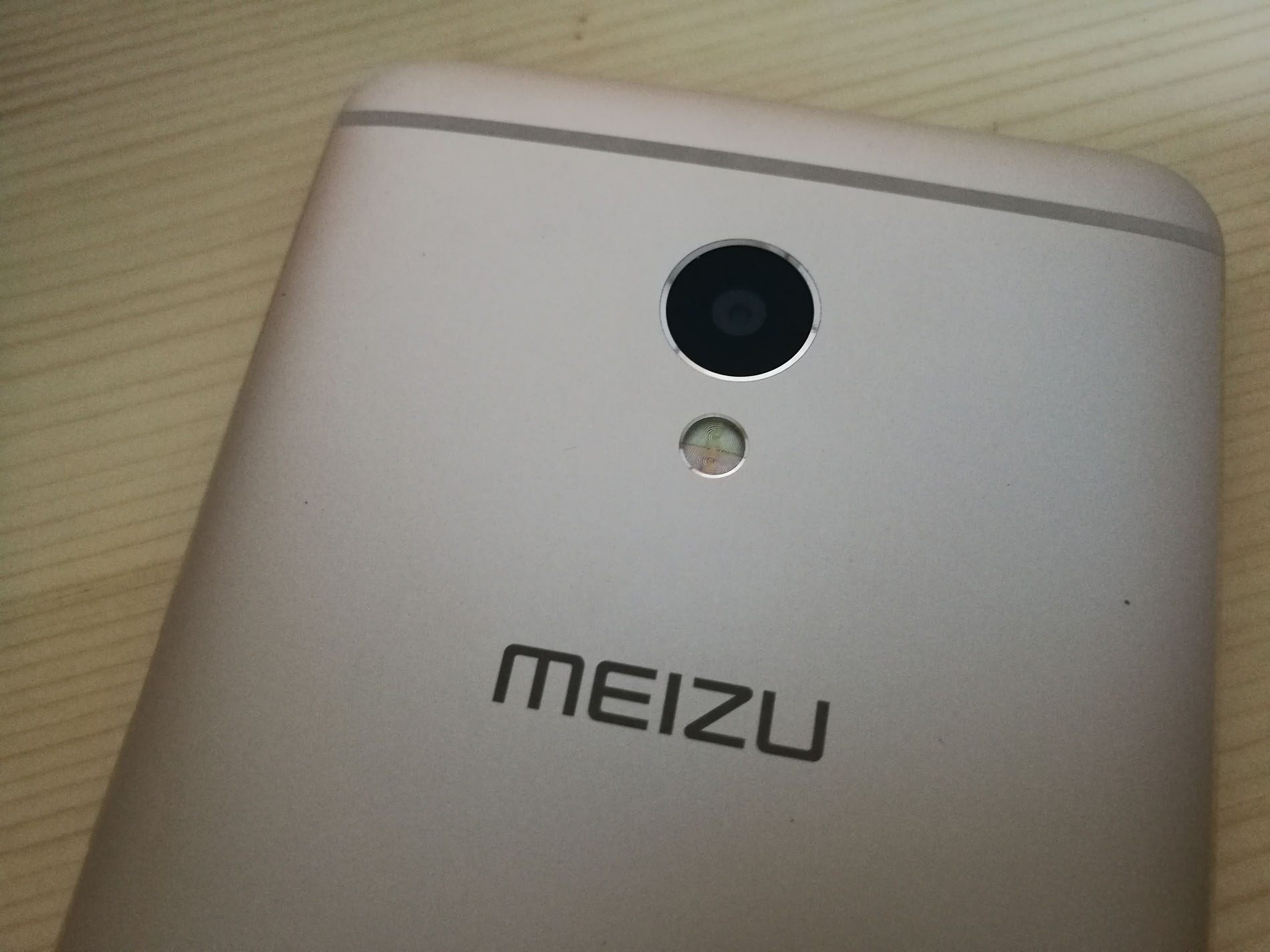 魅蓝note1299,魅蓝e价格