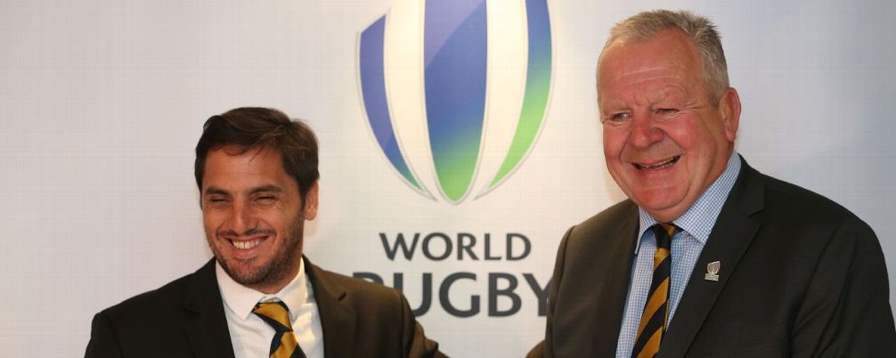 英式橄榄球技术特点有哪些,英式橄榄球和美式橄榄球哪个更早