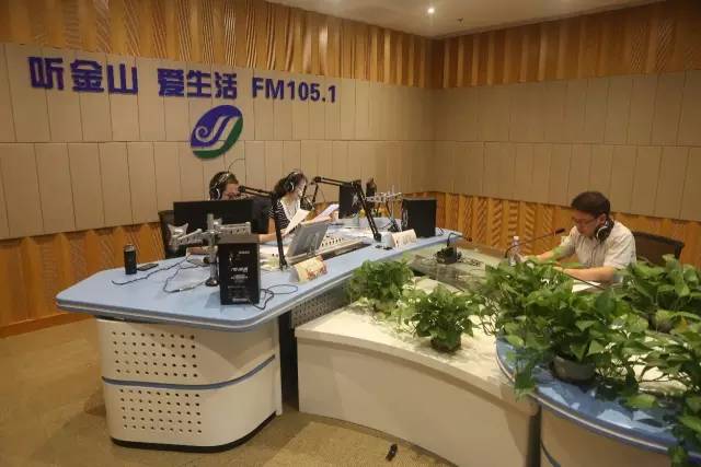 话交通关于枫泾镇、亭林镇的交通问题,奥扫来看他们如何回应