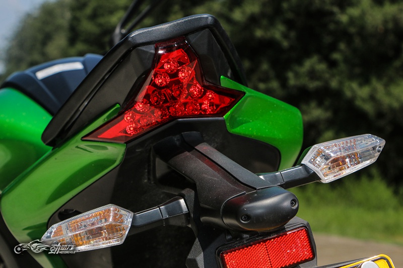 试车：满满的戾气？未必是件坏事——川崎Z1000