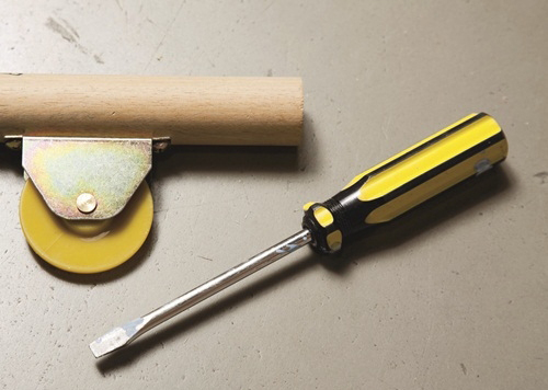 折叠隐形纱窗拆卸更换方法视频,伸缩式纱窗自己更换窗纱视频