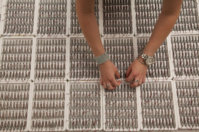 带你深入这家震动棒工厂!