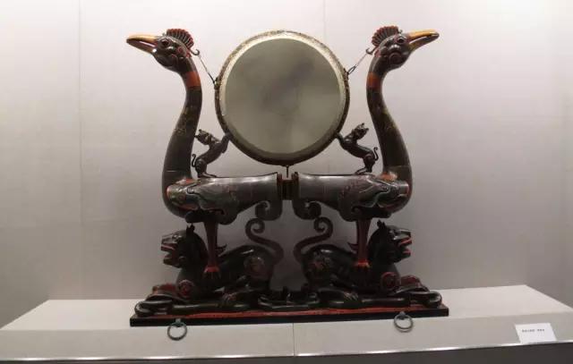 典籍里的中国楚辞篇讲了些什么,战国时期楚辞