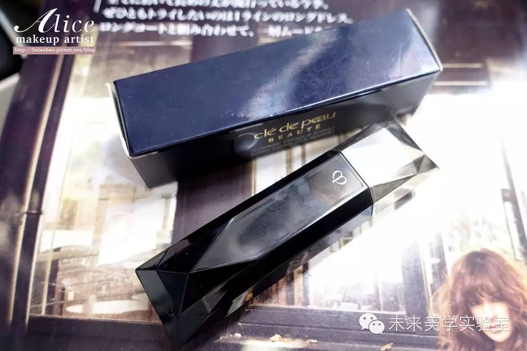 夏季彩妆推荐简单的妆容,轻松打造清凉感妆容的彩妆