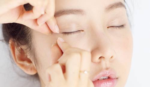 护肤眼部紧致,护肤化妆品断舍离