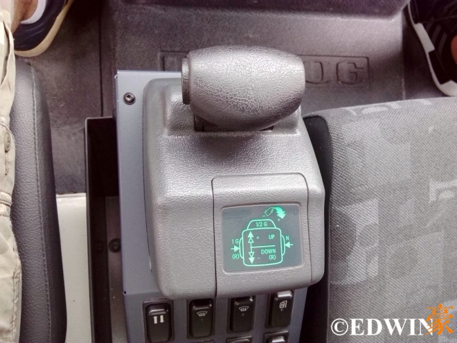 乌尼莫克u5000与u4000有何不同,奔驰乌尼莫克u400军用卡车