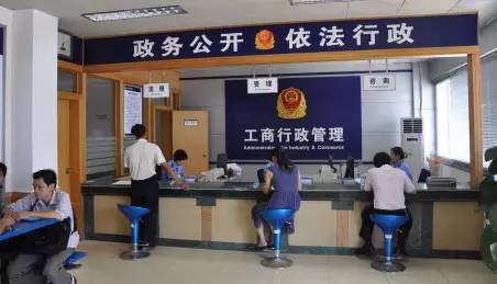 武汉星威奔驰4s店事件,星威奔驰