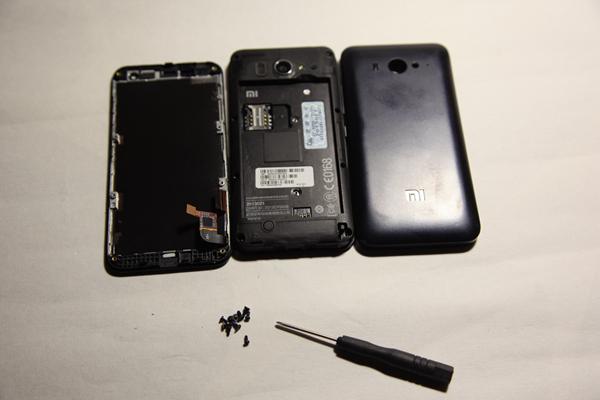 小米2s手机维修换外屏,小米2s更换屏幕总成多少钱