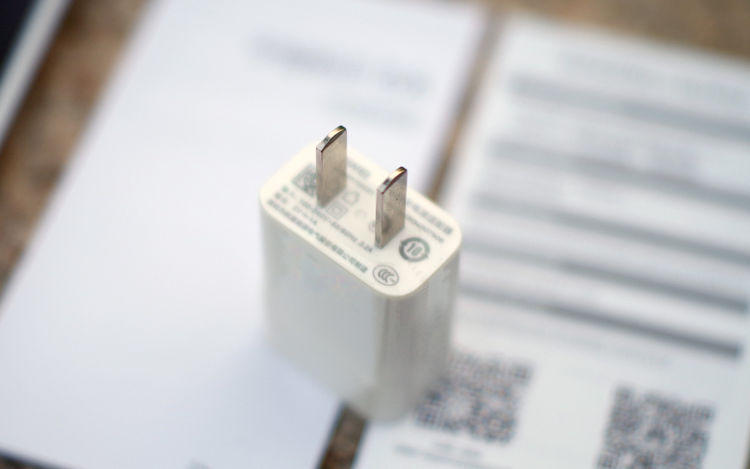 勇敢做自己展示牌,勇敢做自己新品