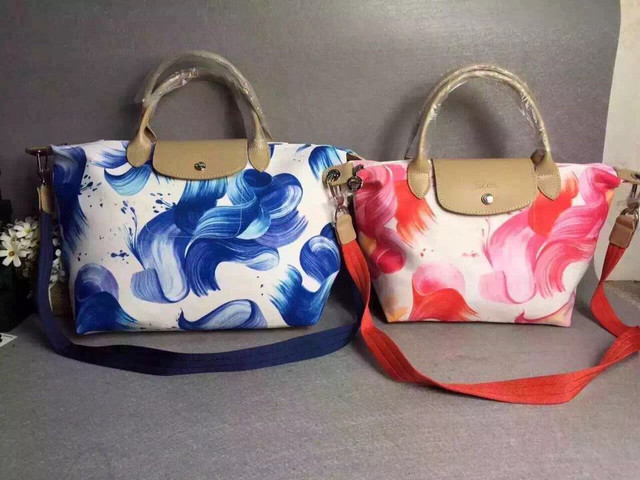 longchamp饺子包耐用吗,longchamp饺子包辨别真假