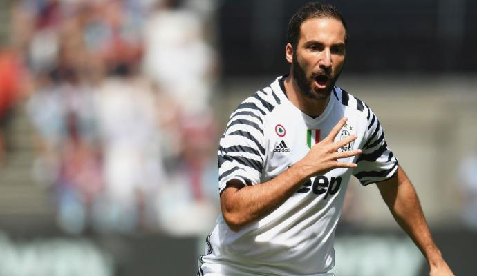 都灵城已尽在伊瓜因掌握之下阿根廷人万事俱备只欠首发