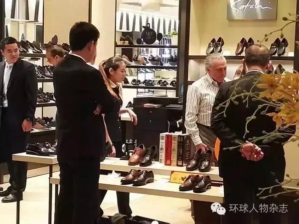 有没有卖龙虾的,有卖龙虾的吗