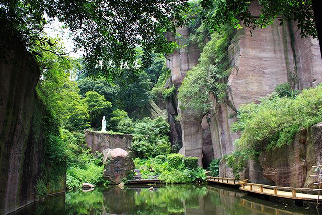 广州莲花山望海观音,广州市番禺区莲花山望海观音