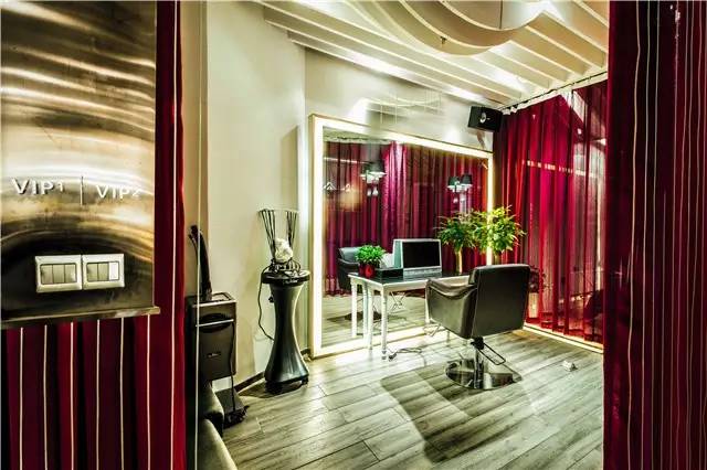 帮你解决“头等大事”5家高品质高颜值美发沙龙拿去（含大量福利）|喜铺