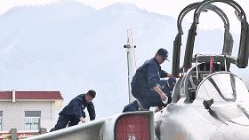 记者手记：天山脚下的中国好男儿