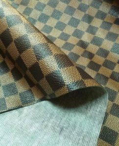 所有汽车都是真皮座椅吗,车上真皮座椅修复