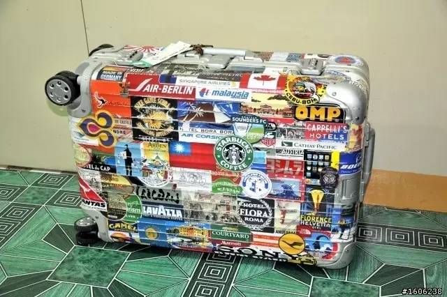 纸皮箱一个能卖多少钱,老式皮箱现在值钱吗