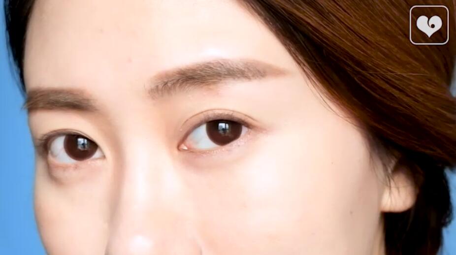 手残怎么画眼影,手把手教你四种眼影画法