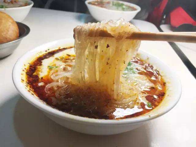 你以为的自贡实际上的自贡,自贡菜又辣又咸