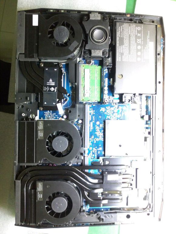 这一刀价值过万！用了够吹一年的牛，直播土豪拆机神舟本