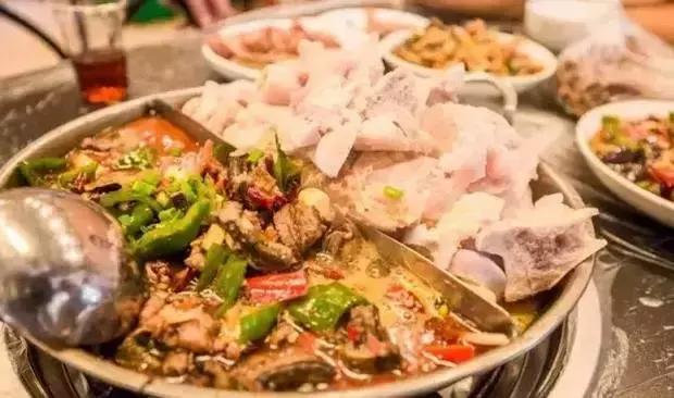 武汉黄陂区旅游景点美食,武汉地方特色美食和旅游景点