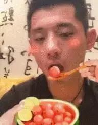 张继科香港表演赛撩妹,张继科爱撩妹