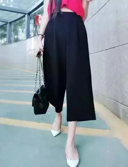 高圆圆秋冬穿搭牛仔裤,高圆圆蓝色牛仔直筒裤穿搭