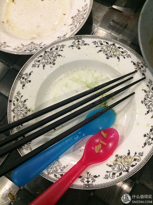 小厨房放集成灶冰箱洗碗机,小厨房如何装洗碗机和冰箱