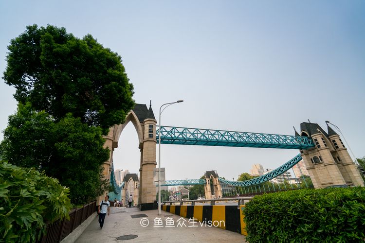 武汉的江汉路是中国最长的步行街,武汉最大最经典的步行街