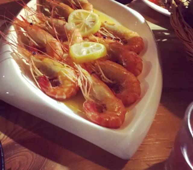 西安顺城巷附近有什么好玩的地方,西安顺城巷小吃街