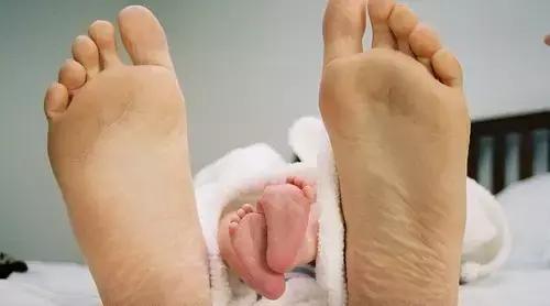 产后如何看骨盆恢复情况,产后怎么自测恢复情况